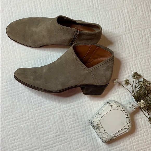 Lucky Brand Shoes - 🦋 Lucky Brand Brekke Suede Side Zip Ankle Boots